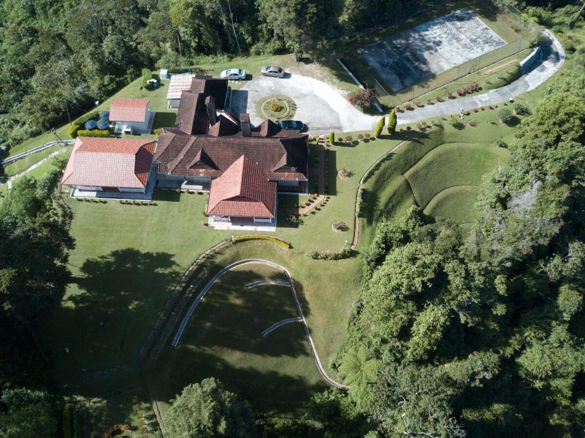 Bukit Lowick Bungalow Tanah Rata Dış mekan fotoğraf